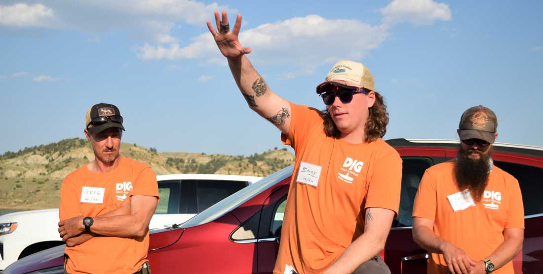 brody hovatter introduces himself during dig field school orientation